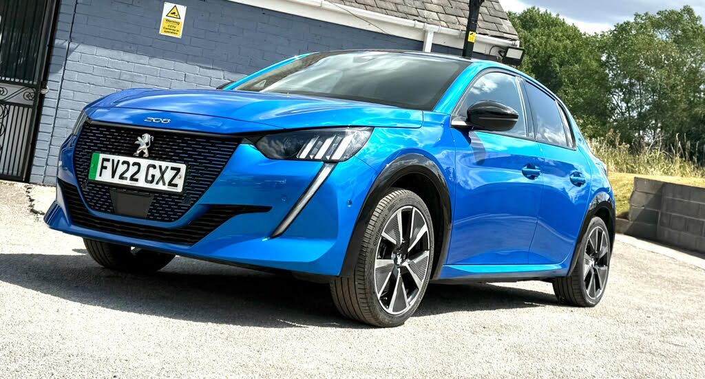 2022 Peugeot 208 E GT Premium