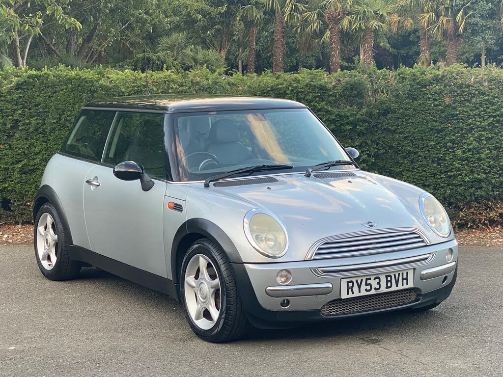 2003 MINI Mini 1.6 Cooper (Chili)