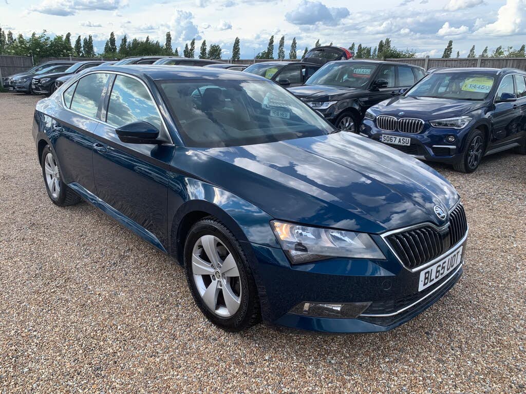 2015 Skoda Superb 1.6TDI SE (120ps) (s/s) Hatchback
