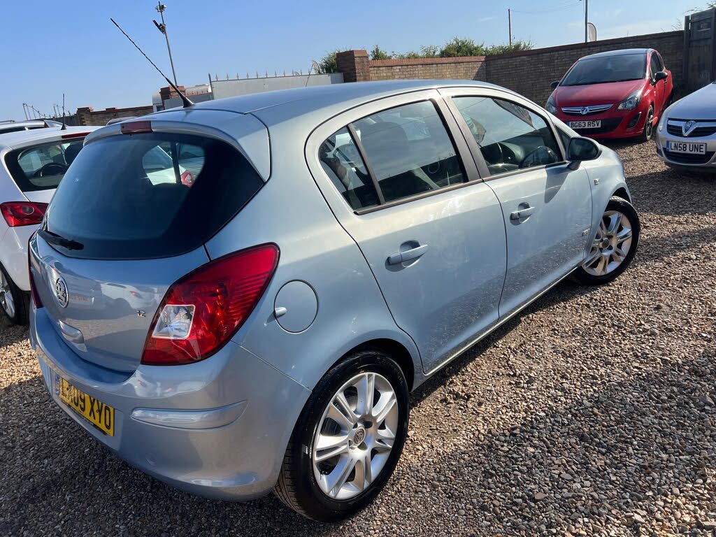 2009 Vauxhall Corsa 1.2 Design 5d
