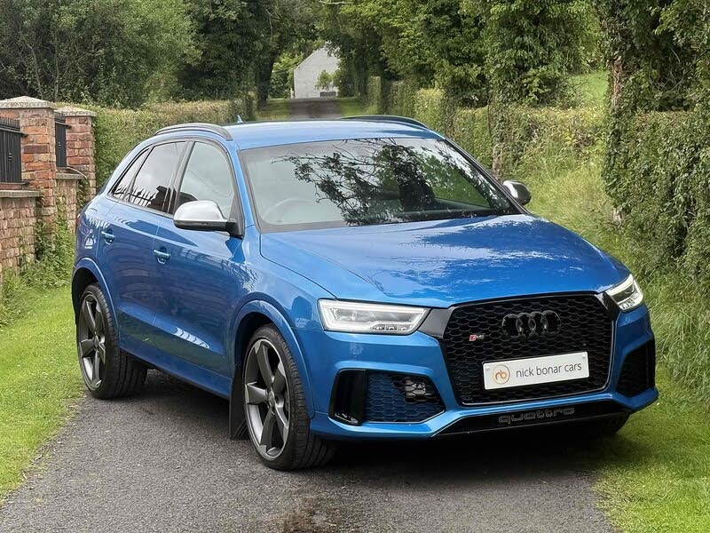 2015 Audi RS Q3 2.5 quattro (340ps)