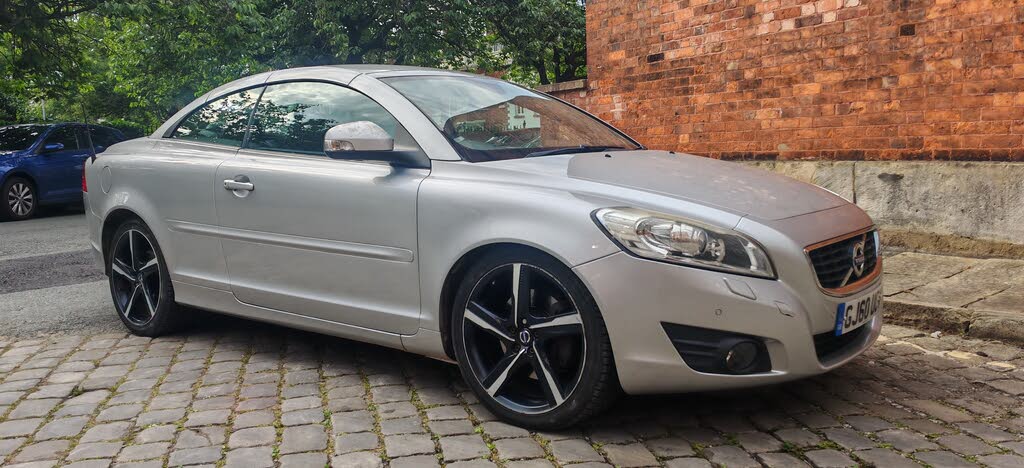 2011 Volvo C70 2.0TD D4 SE Lux (175bhp)