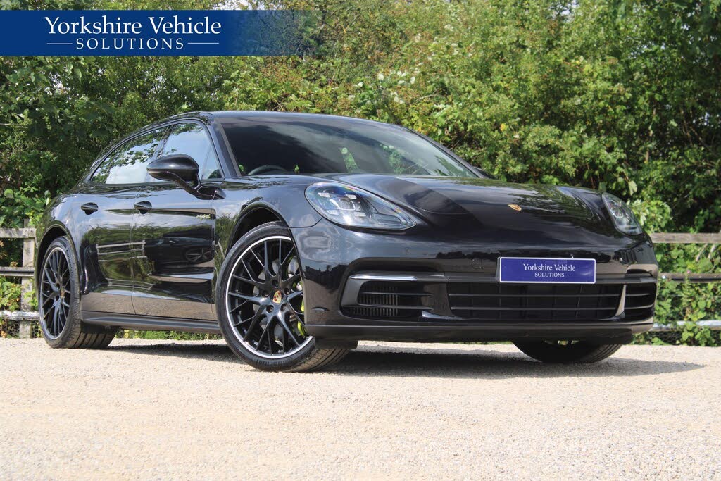 2019 Porsche Panamera 3.0 4 E-Hybrid Sport Turismo