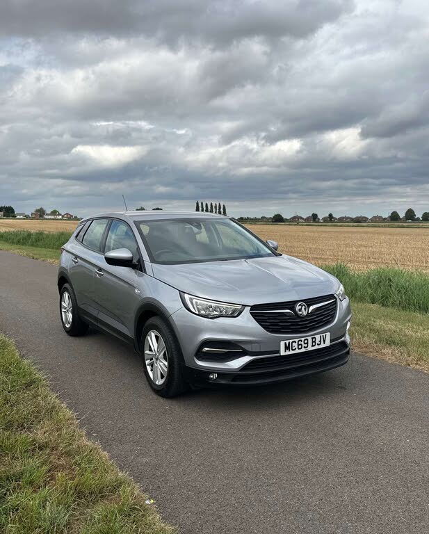 2020 Vauxhall Grandland X 1.2 SE