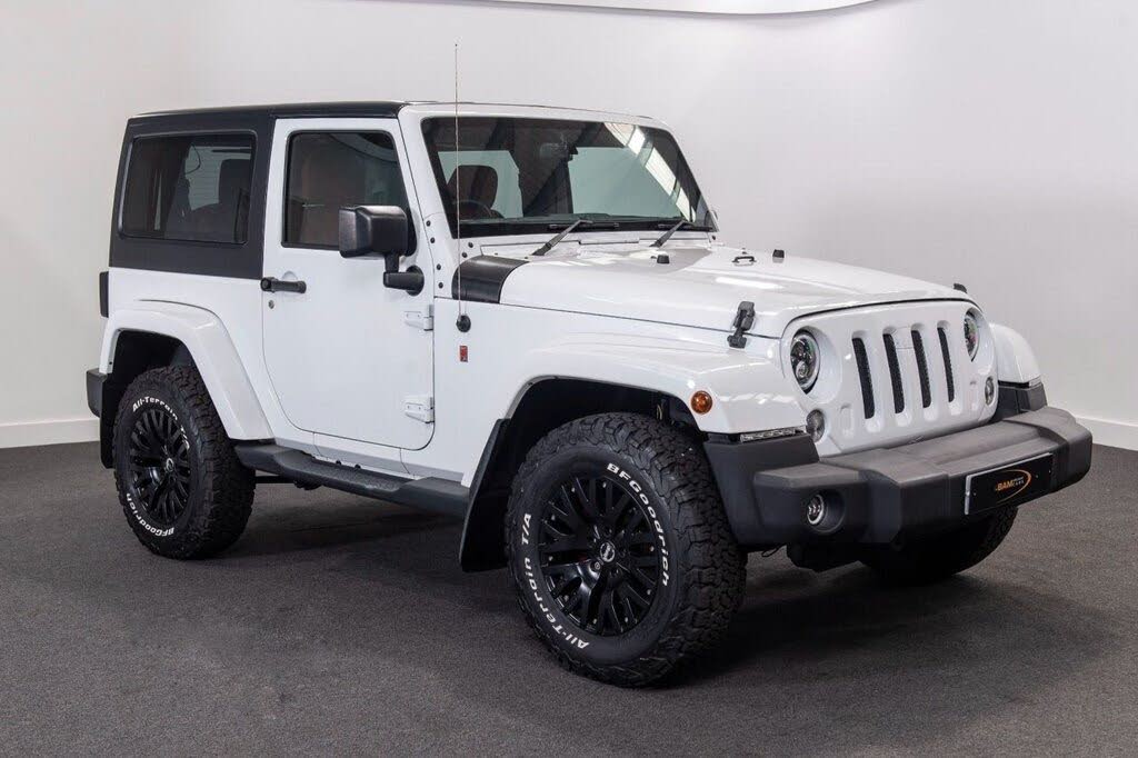 2014 Jeep Wrangler 2.8CRD Sahara 3d