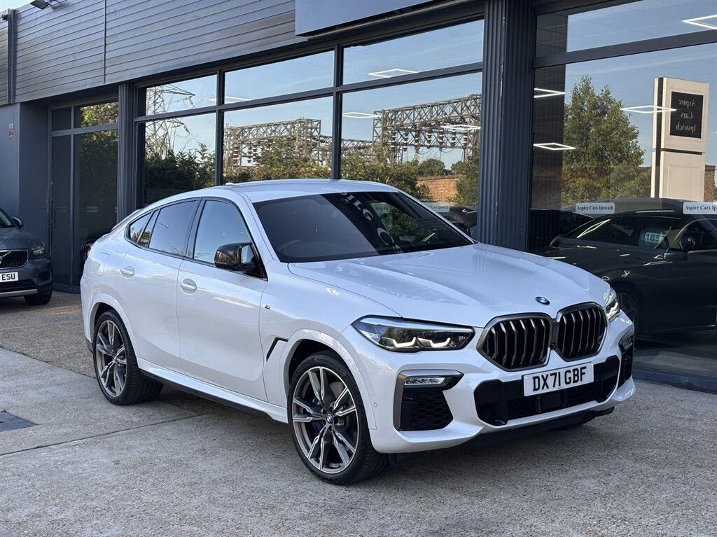 2021 BMW X6 4.4 M50i
