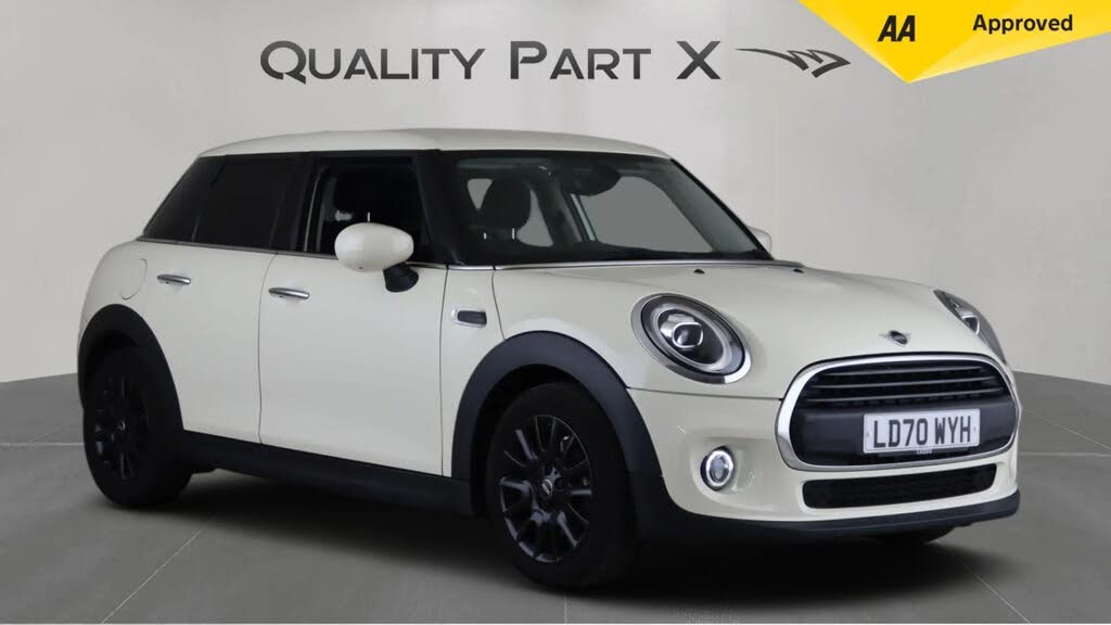 2020 MINI Mini 1.5 One Classic 5d
