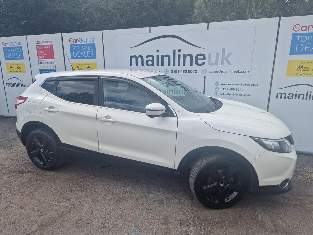 2016 Nissan Qashqai 1.5dCi N-Connecta