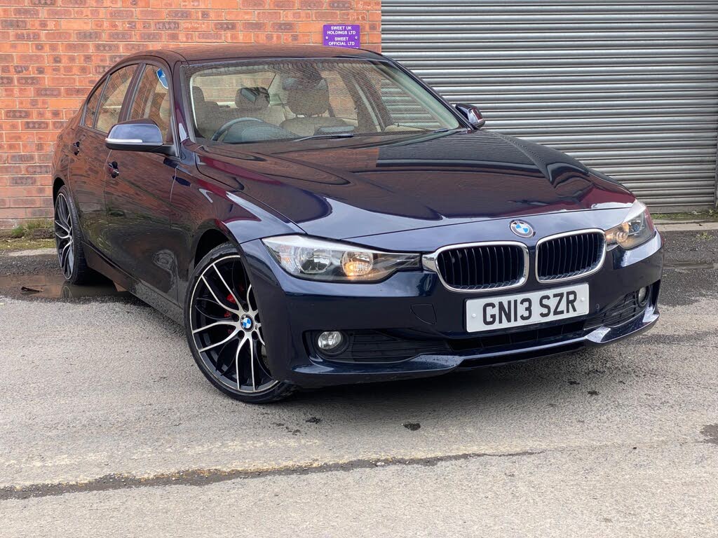 2013 BMW 3 Series 2.0TD 320d EfficientDynamics (163bhp) EfficientDynamics (s/s) Saloon 4d Auto