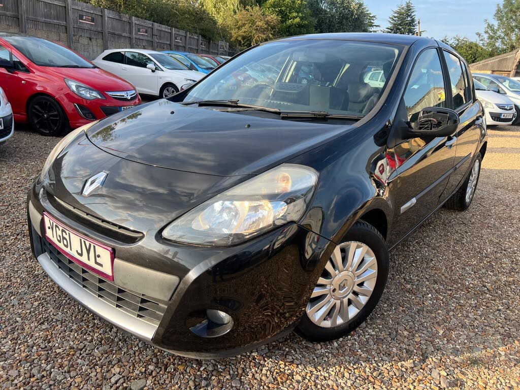 2011 Renault Clio 1.2 I - Music 16v (75bhp)(Euro V) Hatchback 5d