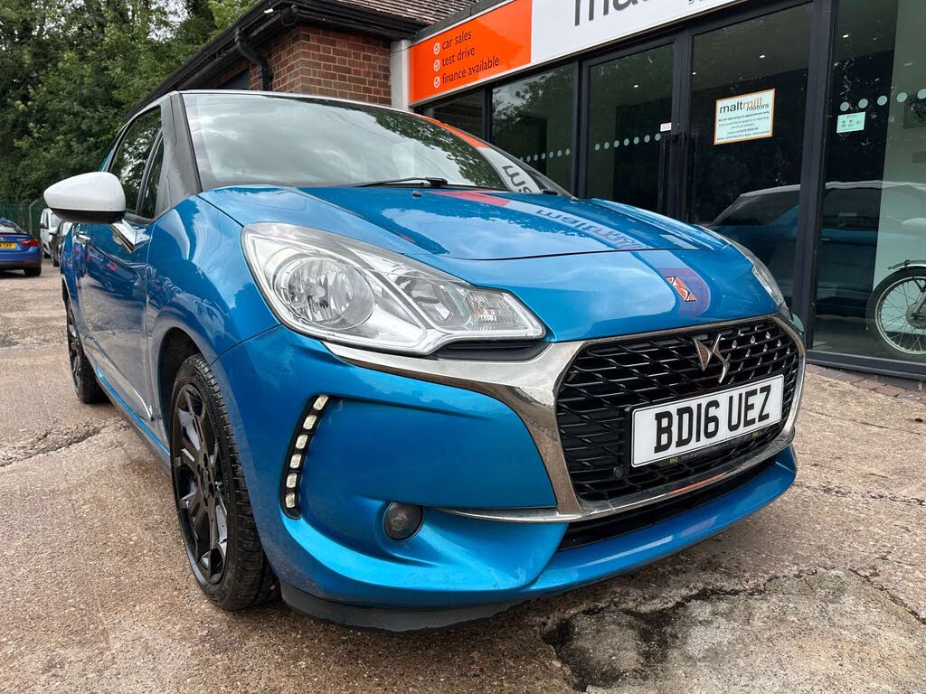 2016 DS DS 3 1.6BlueHDi Elegance (100ps)