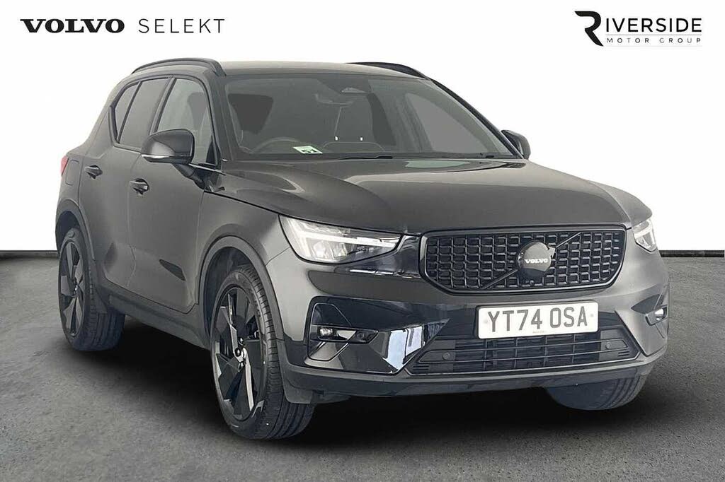 2024 Volvo XC40 2.0 B3 Plus Black Edition