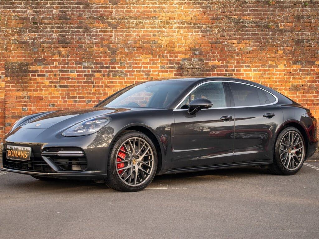 2017 Porsche Panamera 4.0 V8 Turbo Hatchback