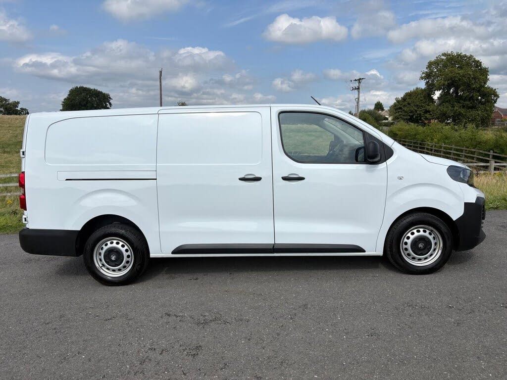 2024 Vauxhall Vivaro 2.0TD XL Prime Panel