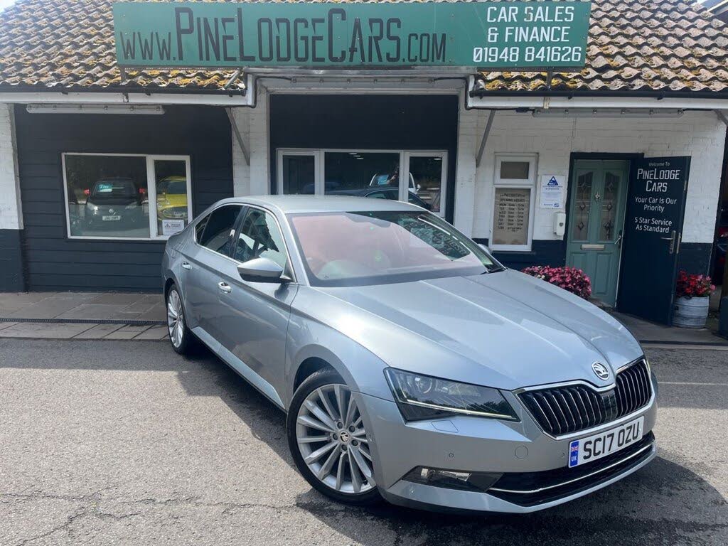 2017 Skoda Superb 2.0TDI SCR Laurin & Klement (190ps) Hatchback