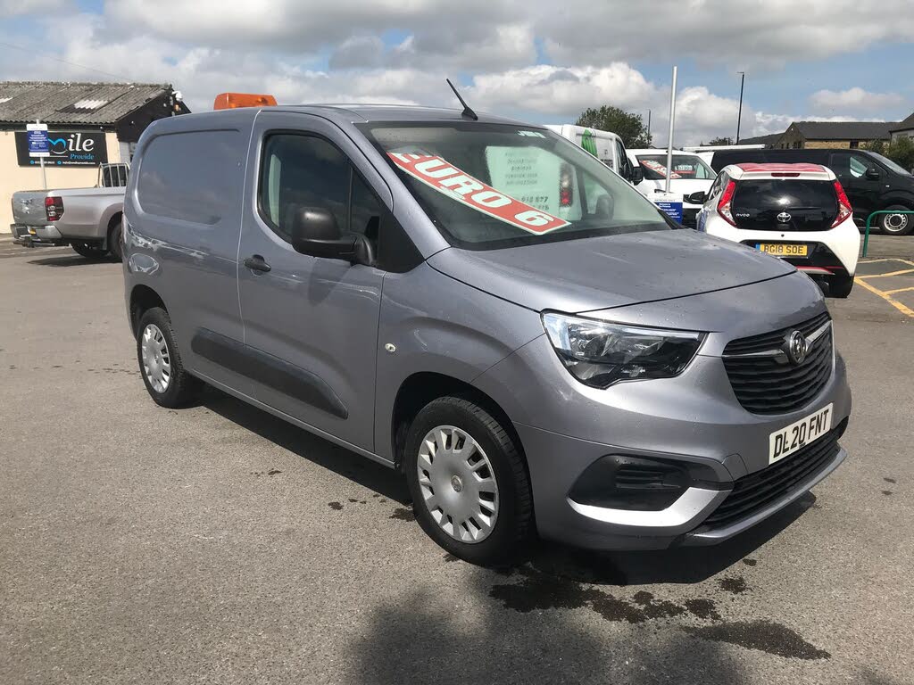 2020 Vauxhall Combo 1.5CDTi Sportive 2300 (100PS)(EU6dT) L1H1 Panel