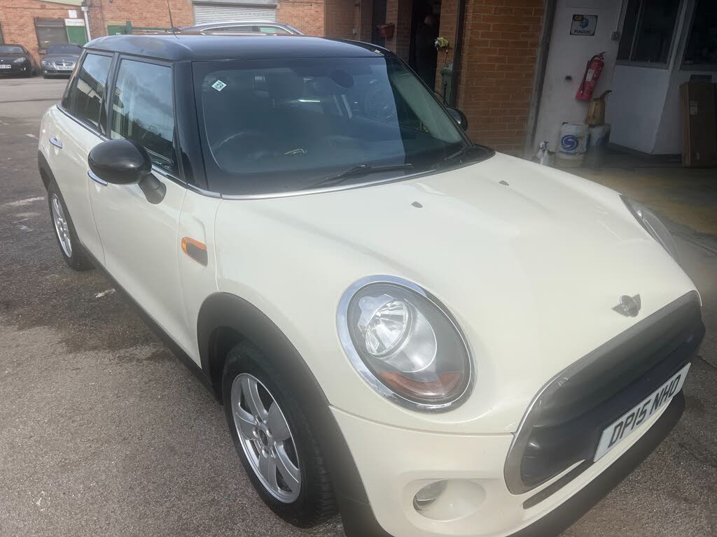 2015 MINI Mini 1.5 Cooper 5d