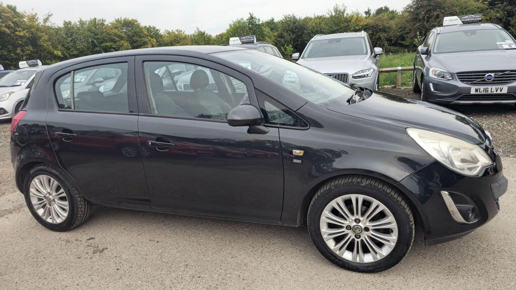 2012 Vauxhall Corsa 1.4 SE 5d auto