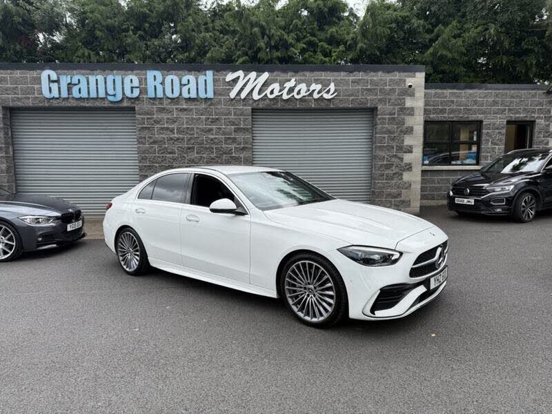 2022 Mercedes-Benz C-Class 1.5 C200 AMG Line Premium Saloon 4d