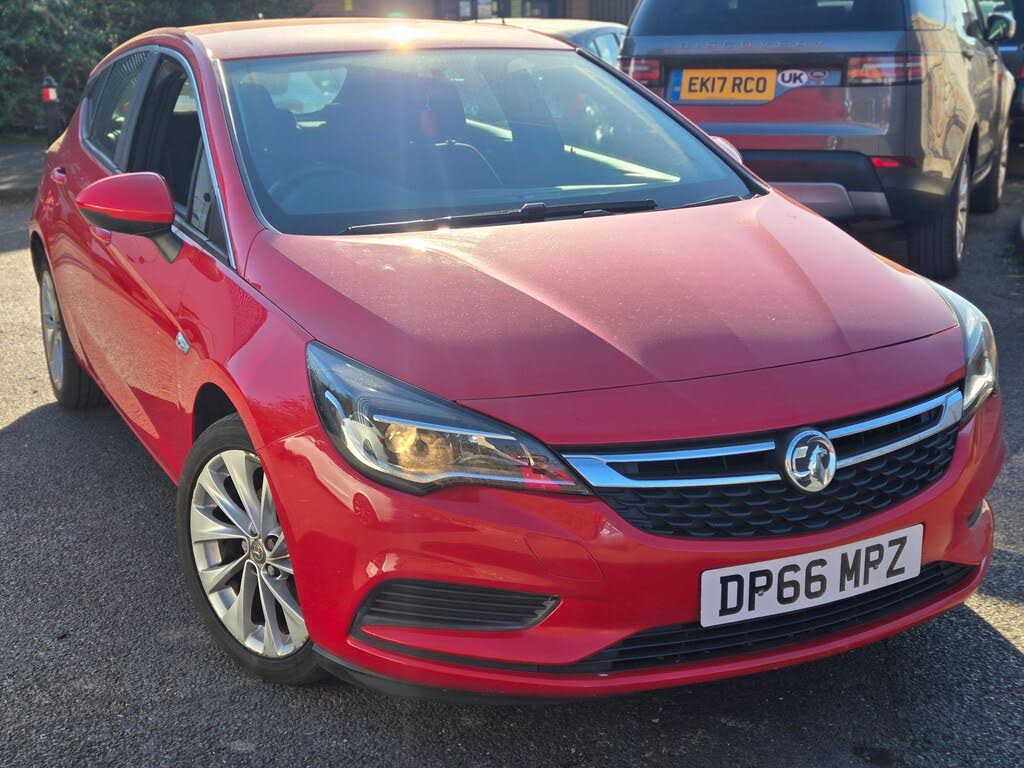 2017 Vauxhall Astra 1.0i Turbo Tech Line Hatchback