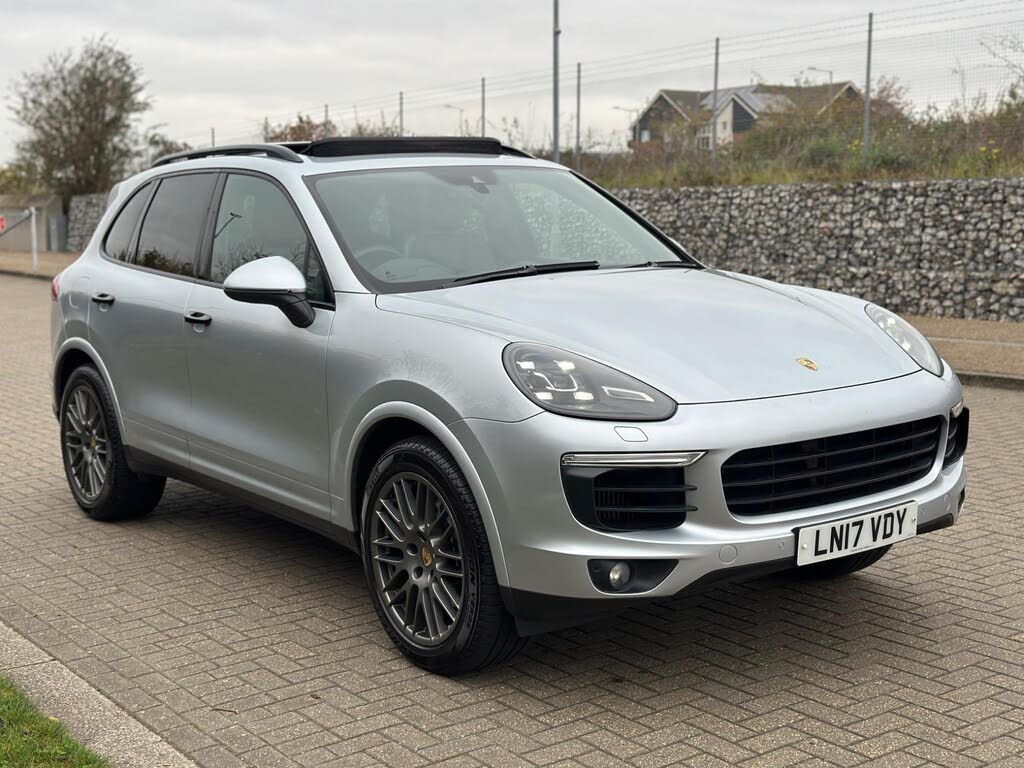 2017 Porsche Cayenne 3.0TD Diesel Platinum Edition