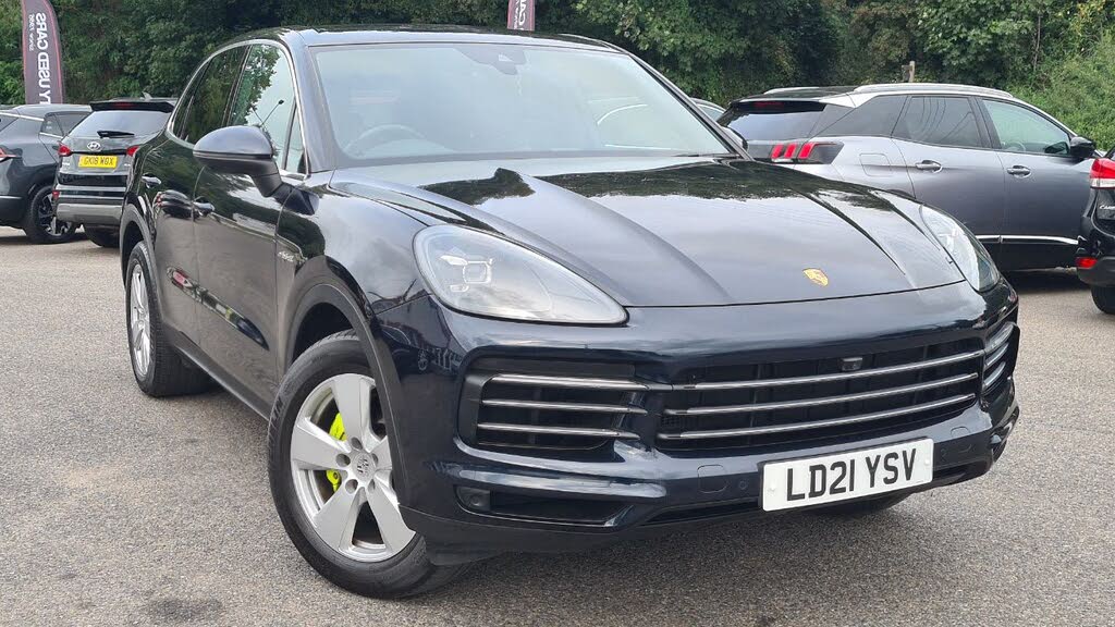 2021 Porsche Cayenne 3.0 V6 E-Hybrid (462ps) Station Wagon