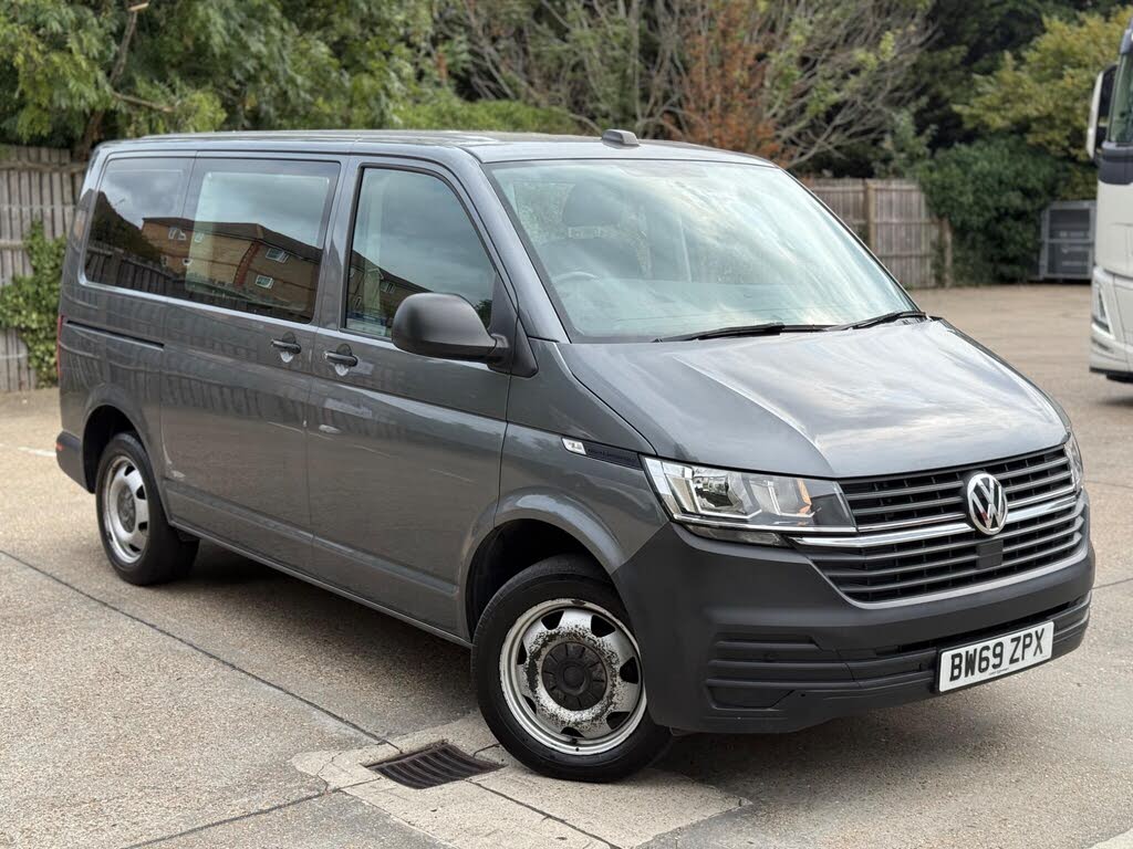 2020 Volkswagen Transporter Shuttle 2.0TDI T32 S BMT SWB (110ps) (Eu6dT-E)
