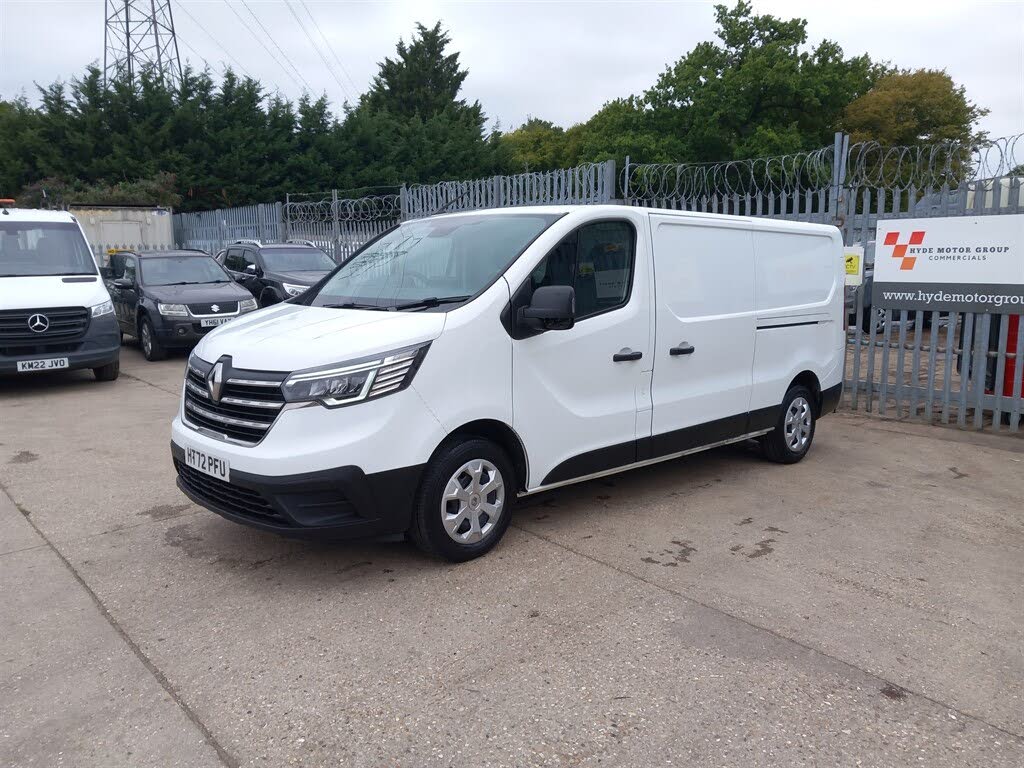 2023 Renault Trafic 2.0dCi LL30 130 Business+ Panel