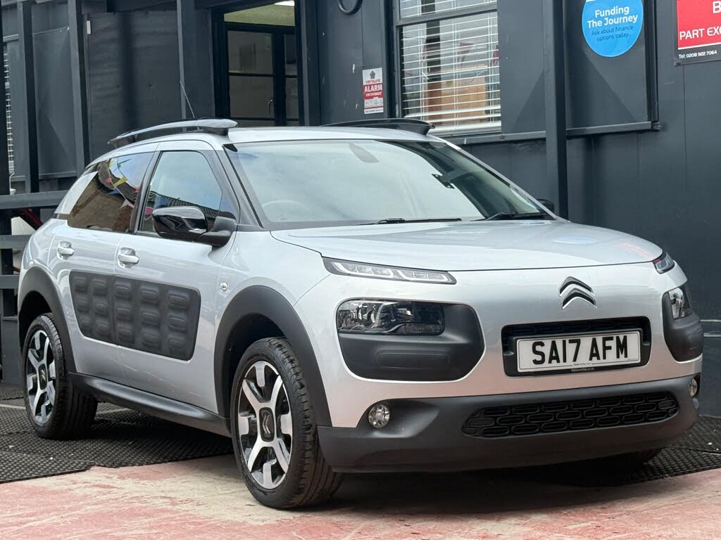 2017 Citroen C4 Cactus 1.2 PureTech Flair (110ps) S&S EAT6