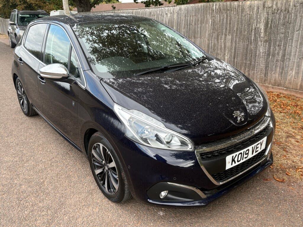 2019 Peugeot 208 1.2 PureTech Tech Edition (110bhp)