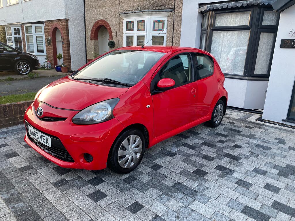 2014 Toyota AYGO 1.0 Move 5d