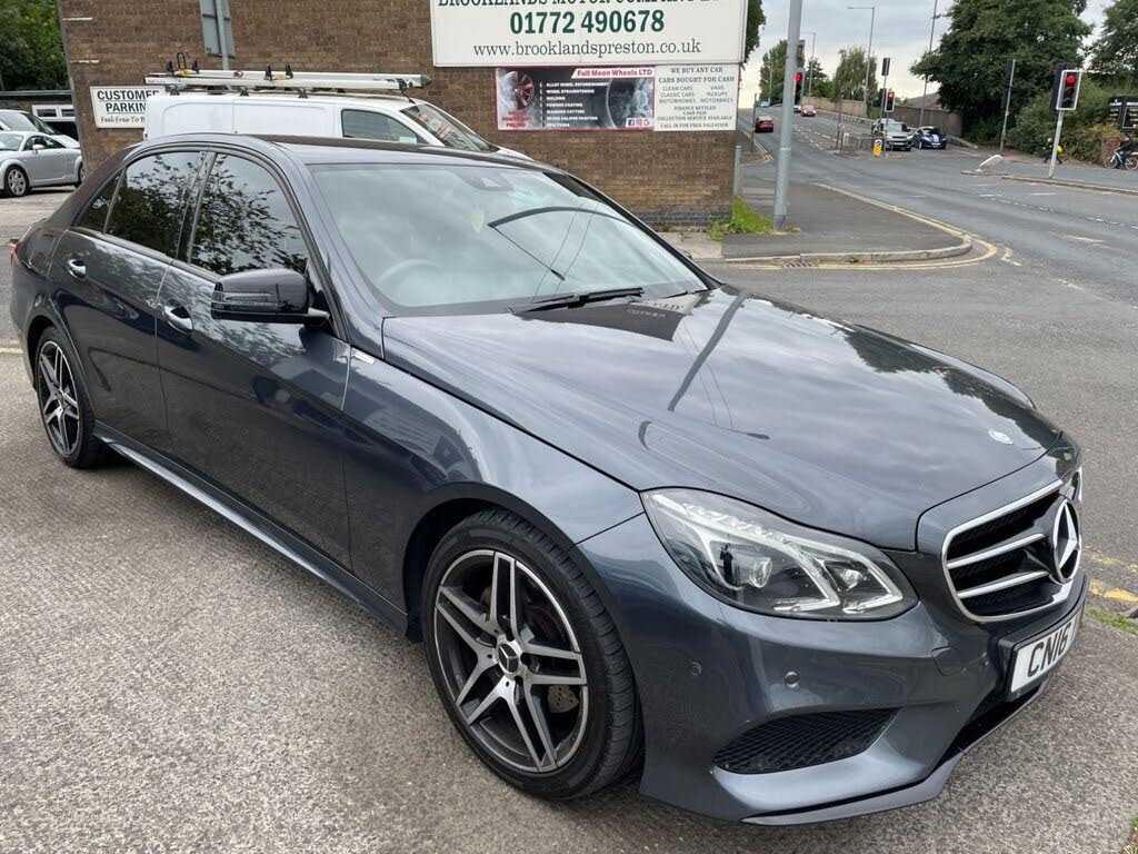 2016 Mercedes-Benz E-Class 2.1CDI E220 AMG Night Edition Saloon 4d