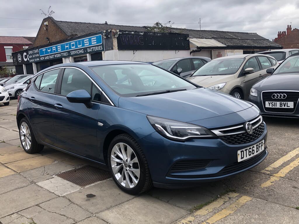 2016 Vauxhall Astra