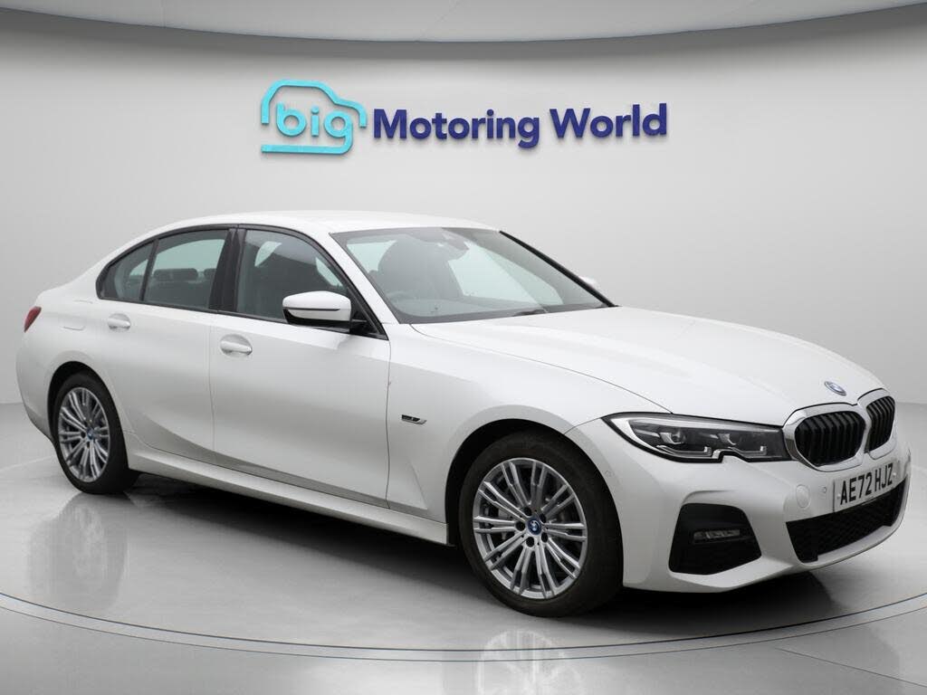 2022 BMW 3 Series 2.0 330e M Sport (Pro Pack) Saloon 4d