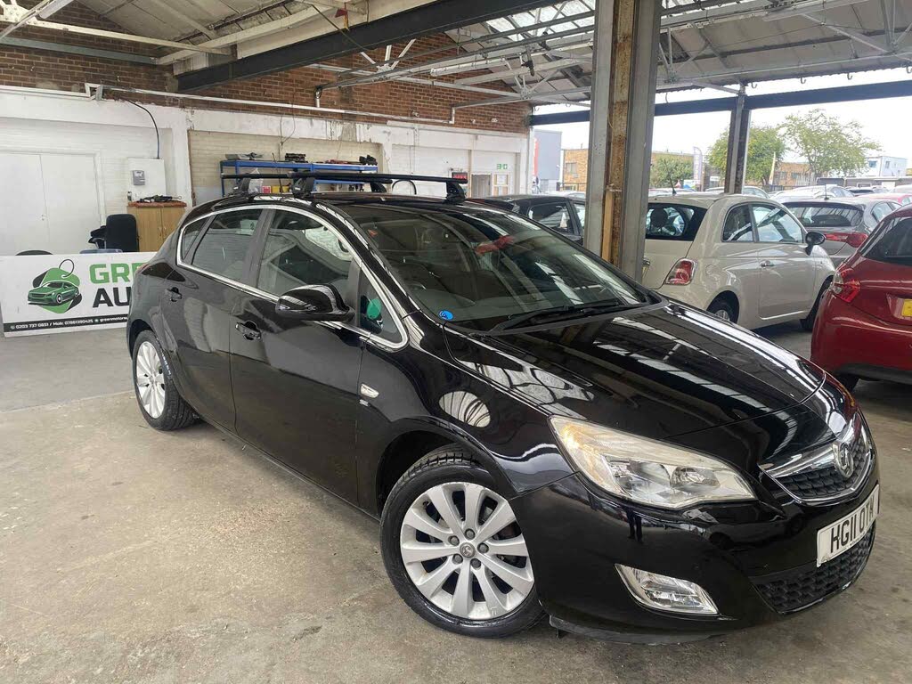 2011 Vauxhall Astra 1.6 SE 16v VVT (115ps) Hatchback auto