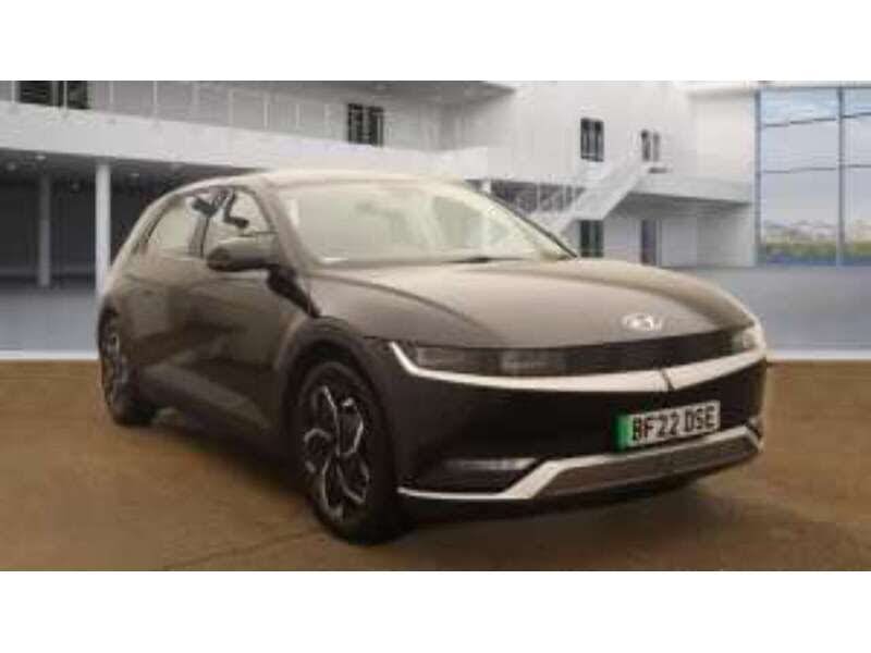 2022 Hyundai IONIQ 5 E SE Connect