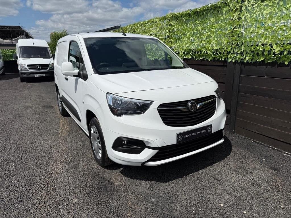 2021 Vauxhall Combo 1.5CDTi Sportive 2300 (100PS)(EU6dT) L1H1 Panel