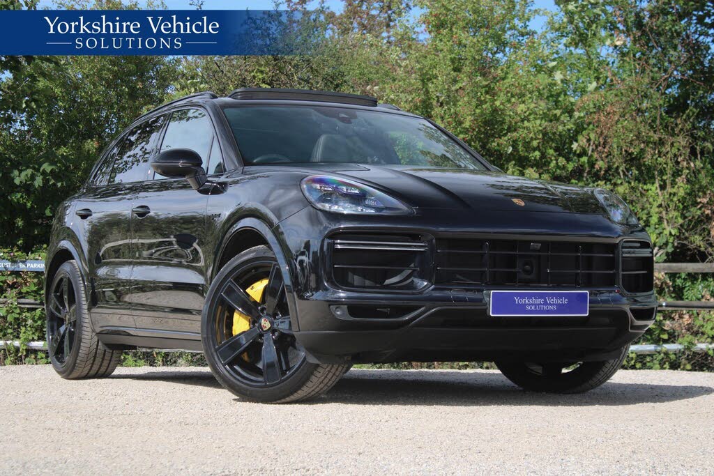 2019 Porsche Cayenne 4.0 V8 Turbo S E-Hybrid Station Wagon