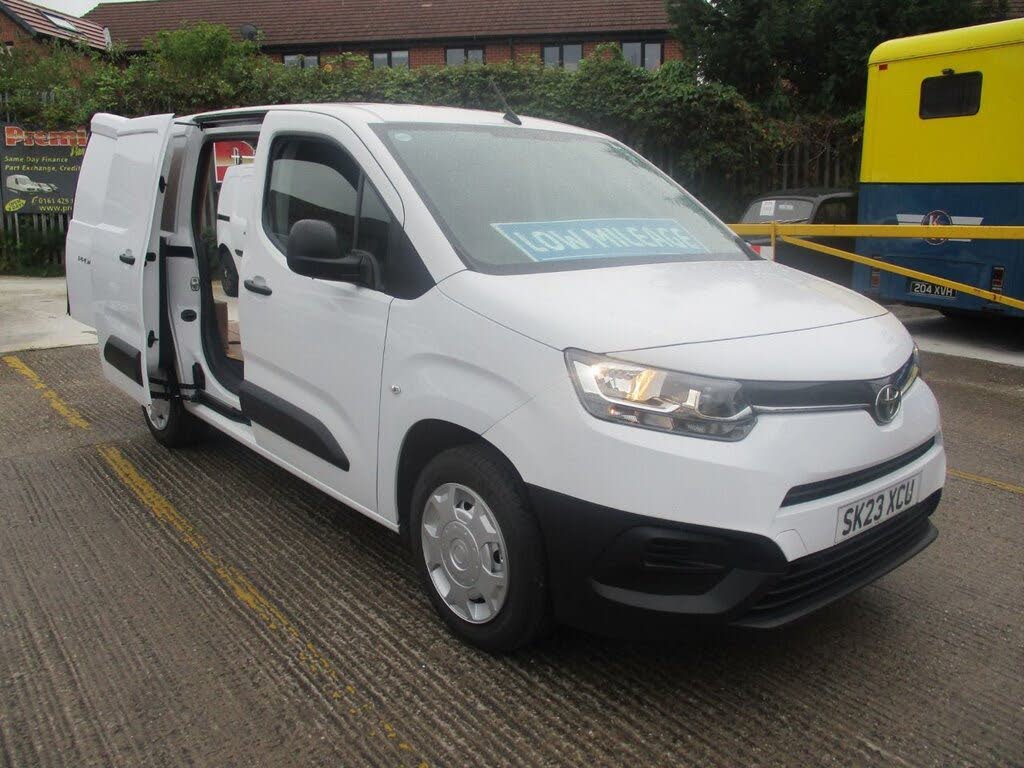 2023 Toyota ProAce City 1.5D Active