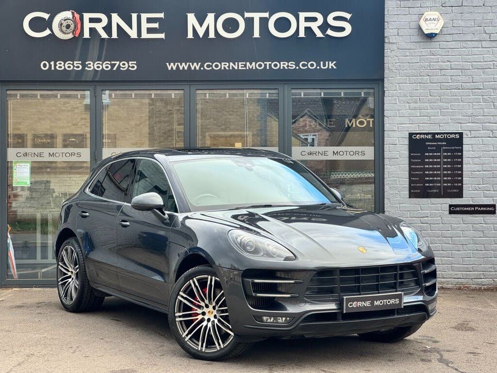 2018 Porsche Macan 3.6 Turbo (400ps)