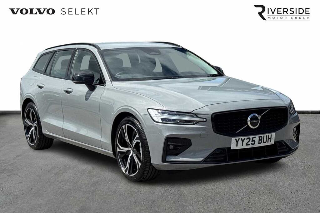 2025 Volvo V60 2.0 B4 Plus Station Wagon