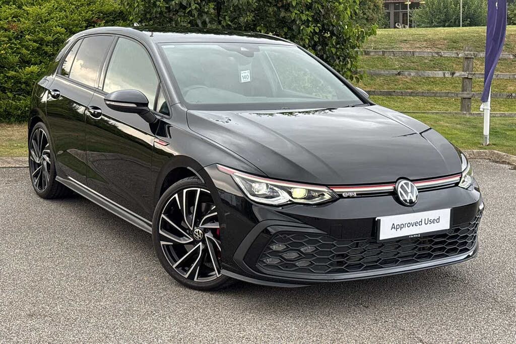 2024 Volkswagen Golf 2.0 TSI GTI (245ps)