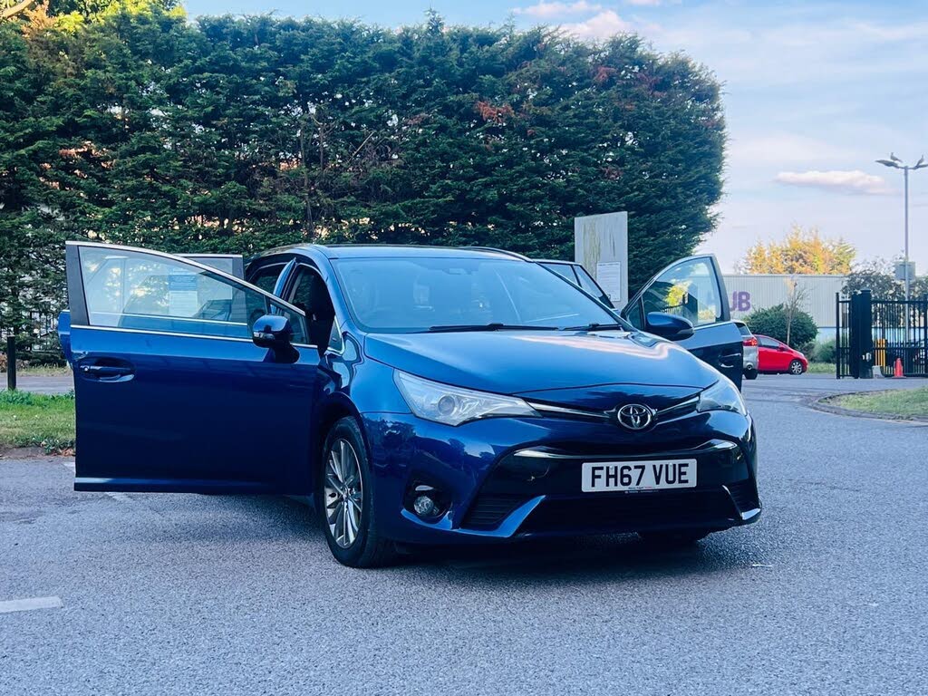 2018 Toyota Avensis 1.6D-4D Business Edition Touring Sports 5d