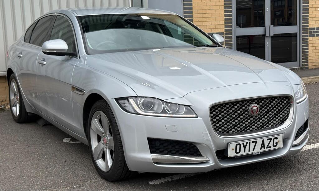 2017 Jaguar XF 2.0TD Portfolio (180ps) Saloon 4d 1999cc Auto