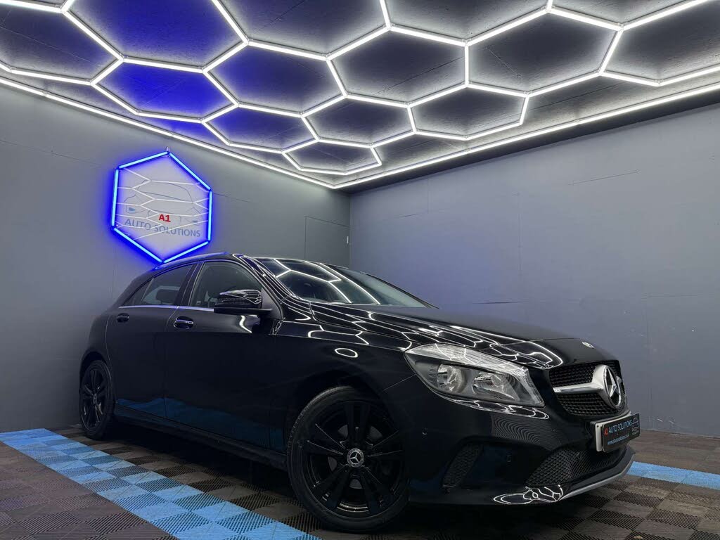 2017 Mercedes-Benz A-Class 1.5d A180d Sport (Executive)(s/s) 7G-DCT