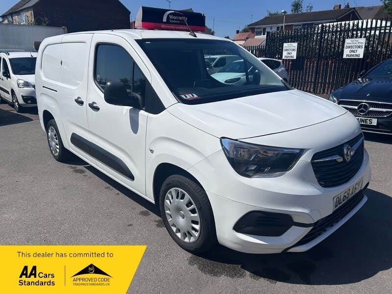 2019 Vauxhall Combo 1.5CDTi Sportive 2300 (100PS)(EU6d-T) L2H1 Panel
