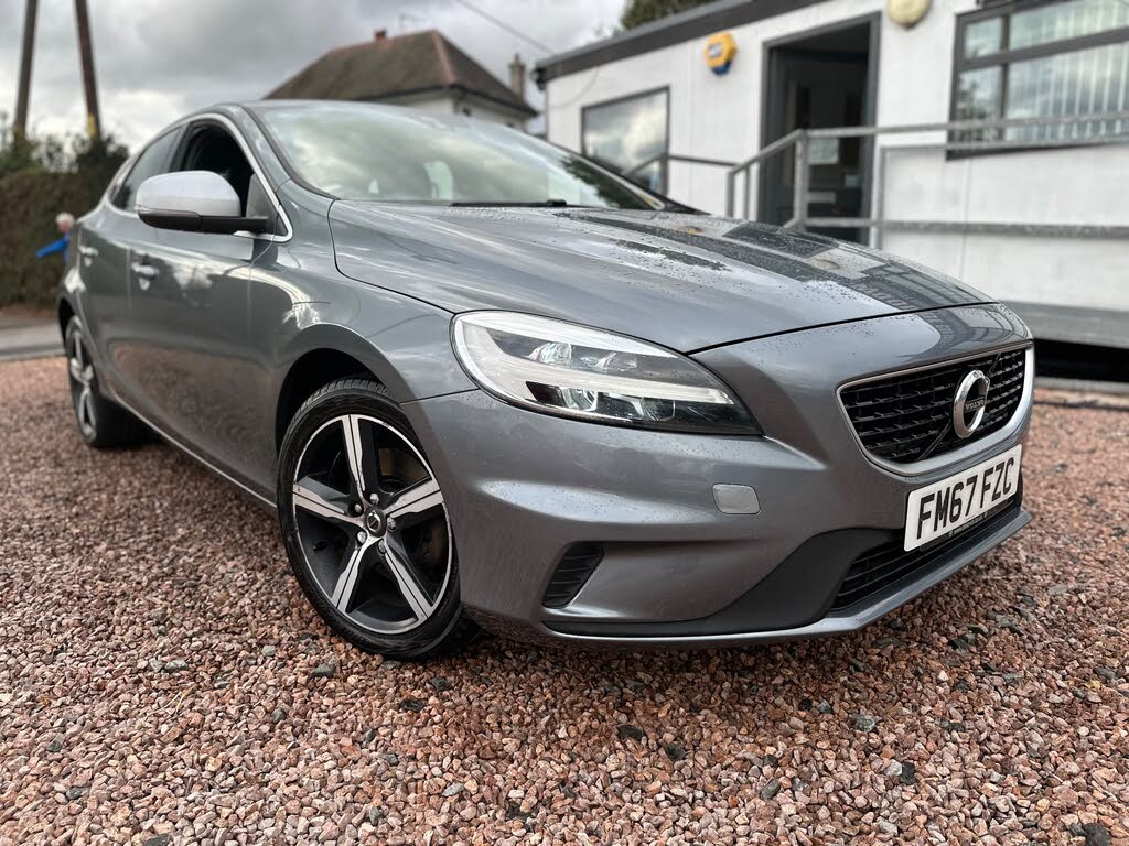 2018 Volvo V40 2.0 T2 R-Design Nav Plus