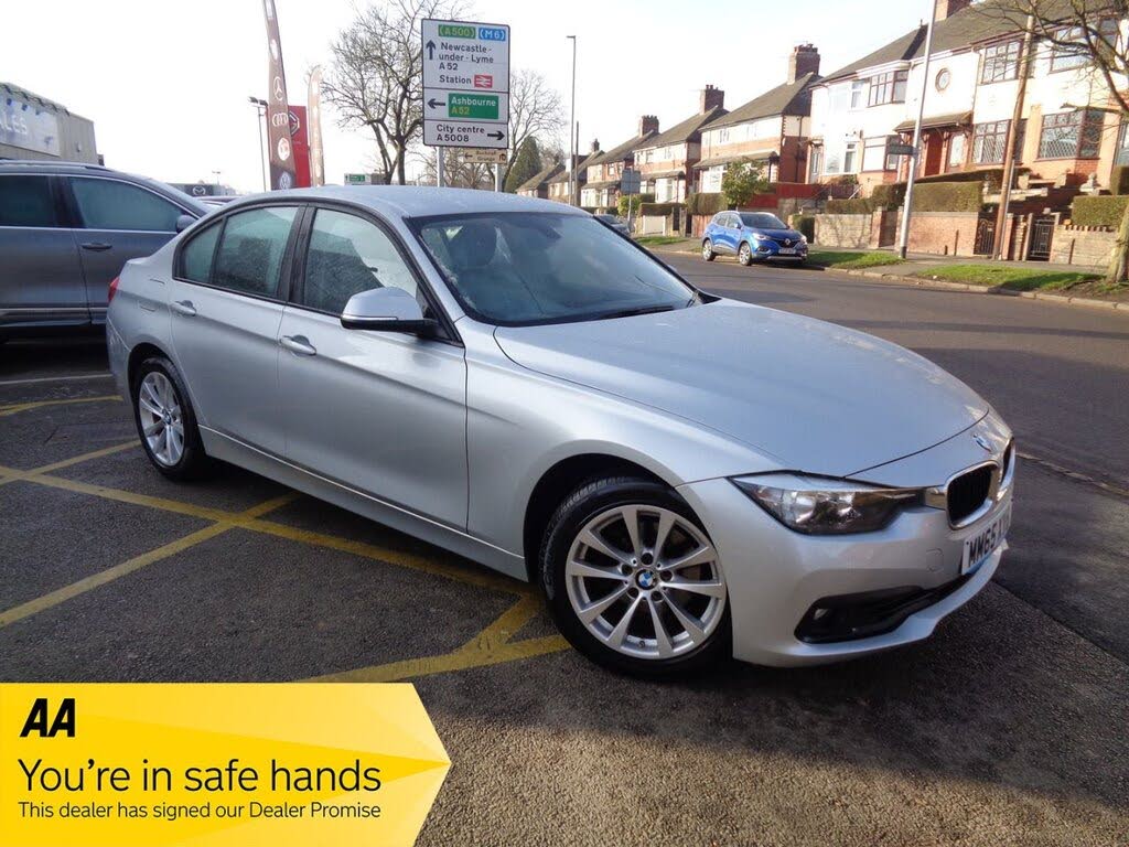 2015 BMW 3 Series 2.0 320i SE (s/s) Saloon 4d 1998cc