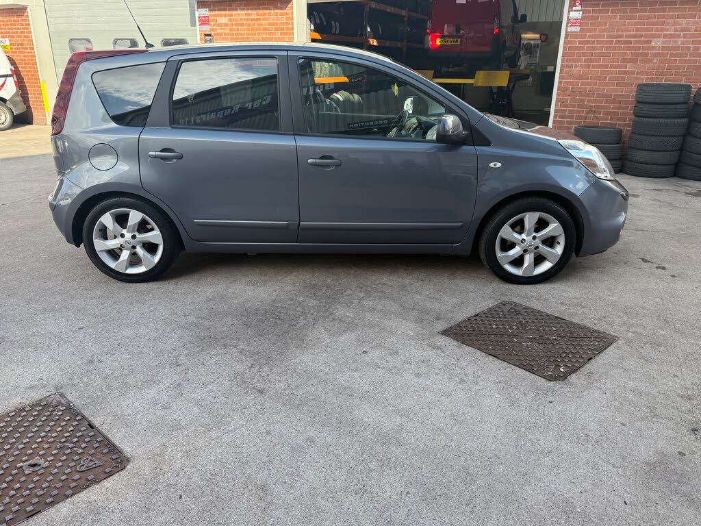 2009 Nissan Note 1.6 Tekna auto