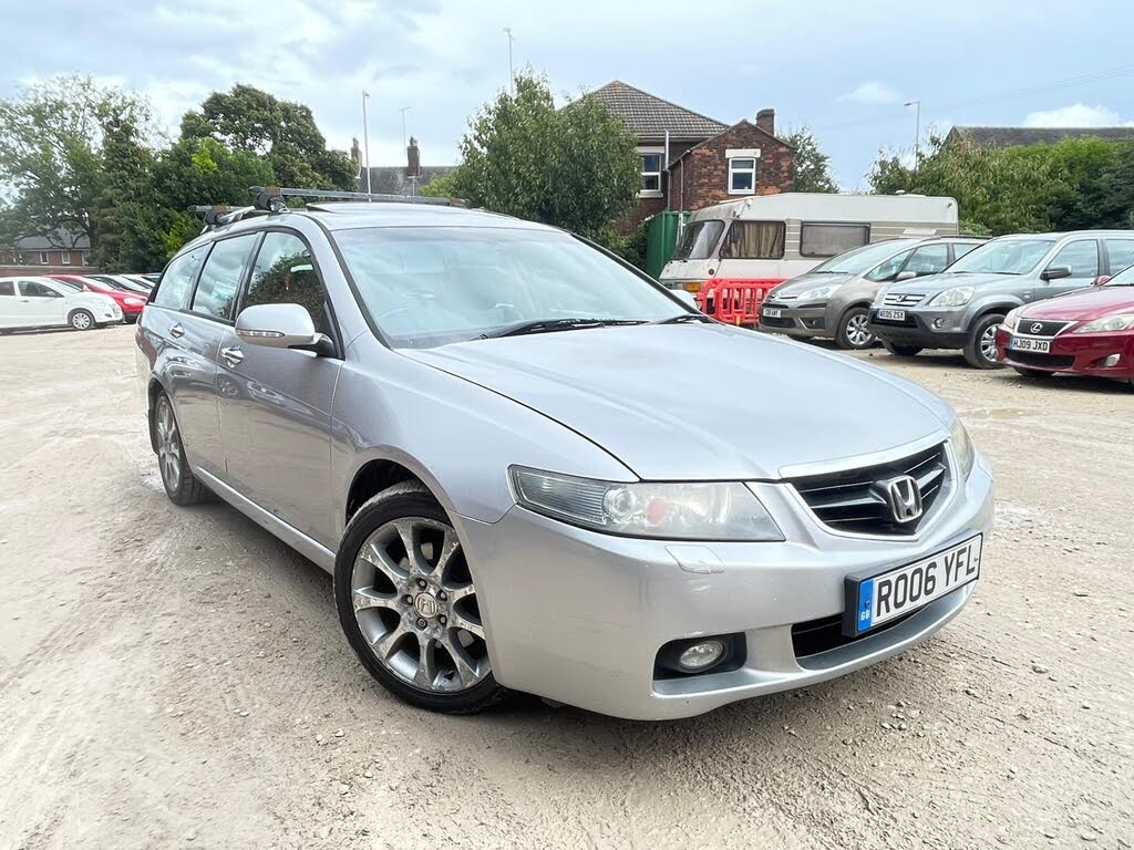 2005 Honda Accord 2.4 Executive (17in Alloys) Estate 5d auto